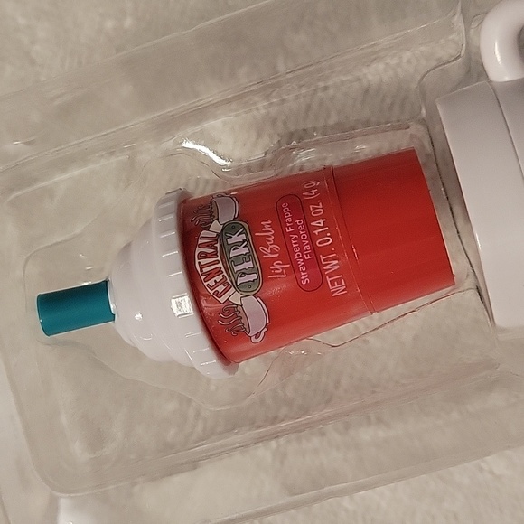 NEW Friends Central Perk 3-Pack Flavored Lip Balm Set - Picture 8 of 17